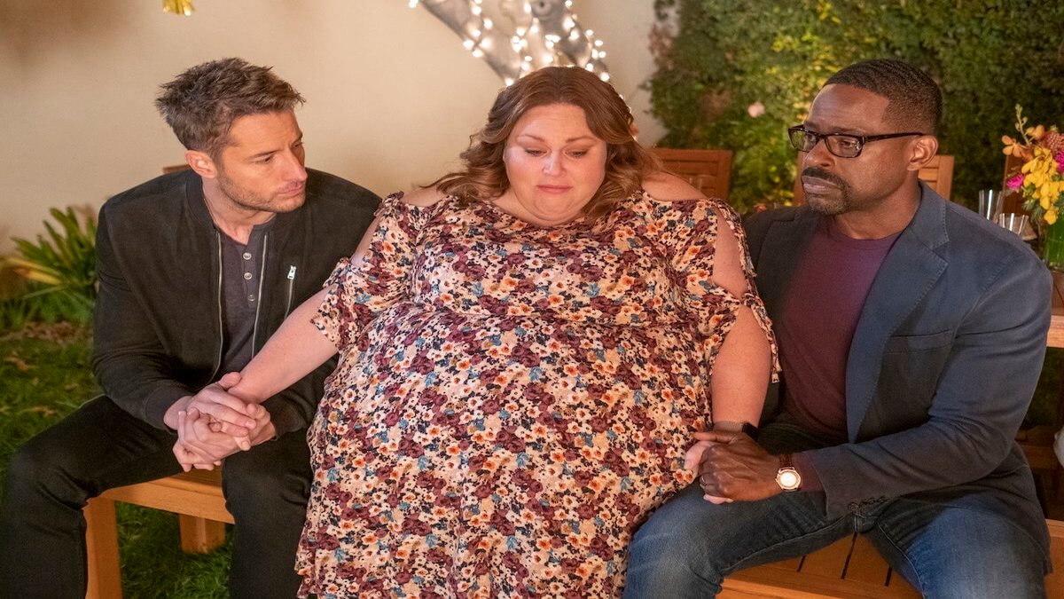 Kevin, Kate, and Randall console one another in a scene from This Is Us